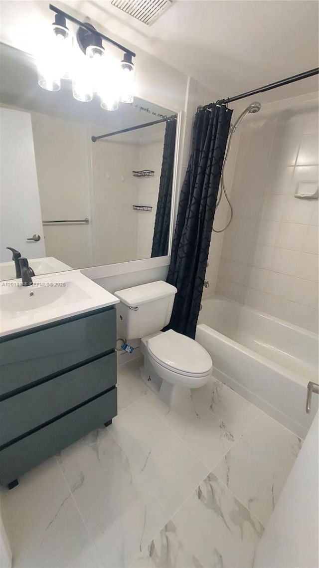 3300 NE 192nd St, Unit 808, Aventura, FL 33180 Photo
