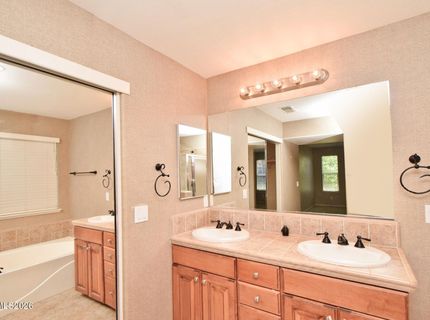 6602 Panther Creek Drive, Sparks, NV 89436 Photo
