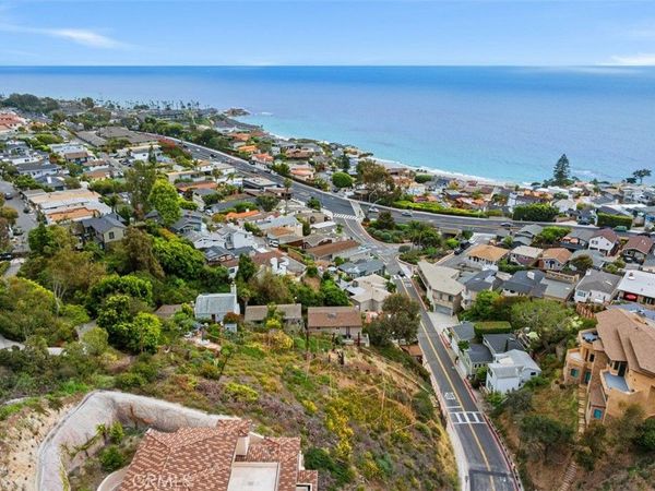 375 Nyes Place, Laguna Beach, CA 92651