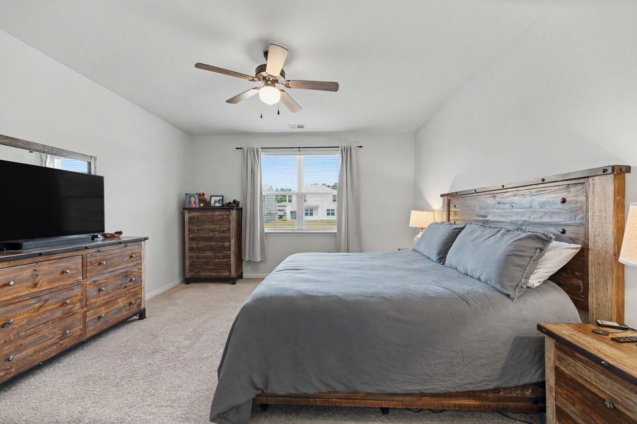 493 Cedarview Road Photo 13