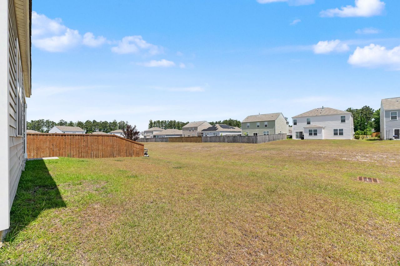 493 Cedarview Road Photo 24