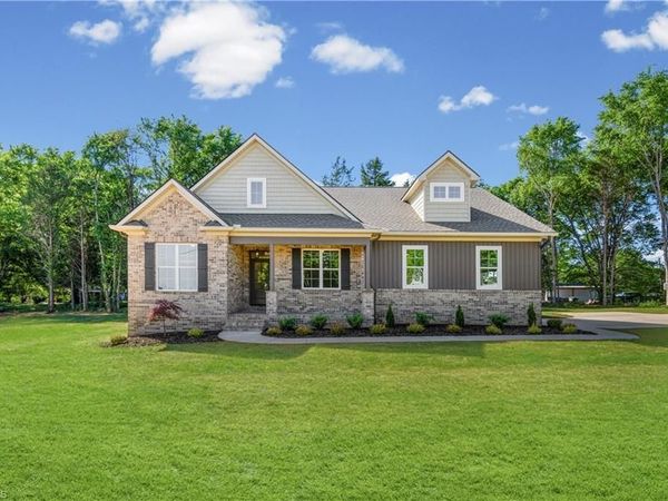 109 Frost Road, Advance, NC 27006