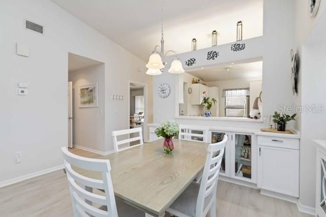 4482 Weybridge, Unit 62, Sarasota, FL 34235 Photo