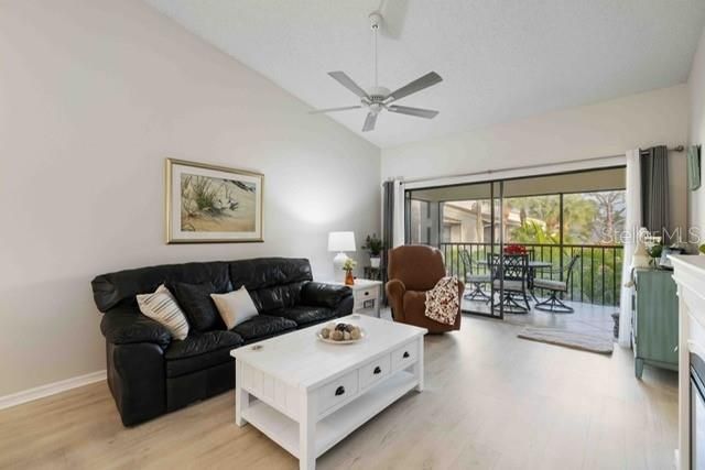 4482 Weybridge, Unit 62, Sarasota, FL 34235 Photo