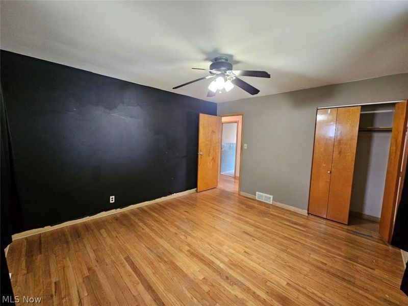 9333 S Highland Avenue, Garfield Heights, OH 44125 Photo 18