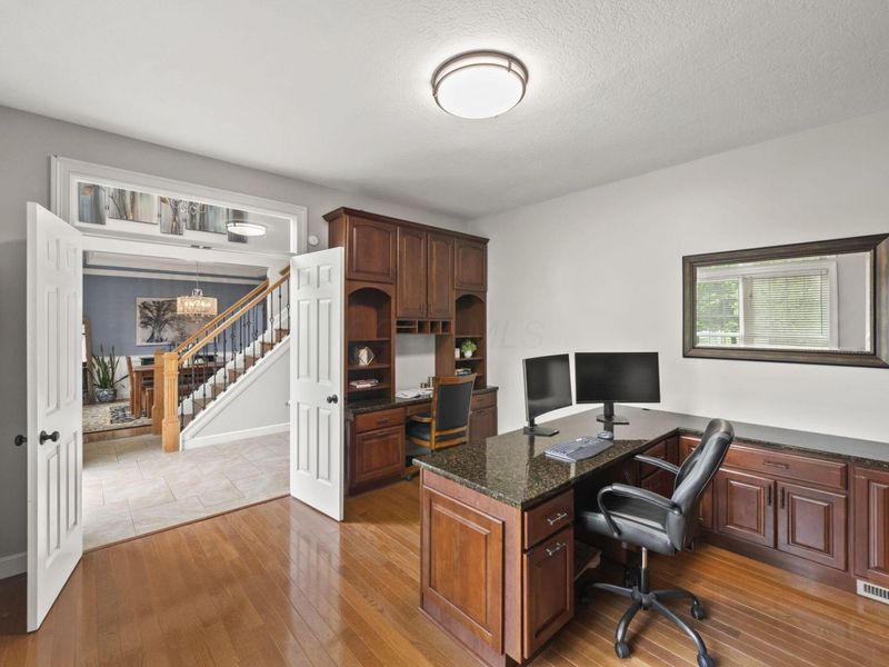 10549 Churchill Drive, Powell, OH 43065 Photo 8