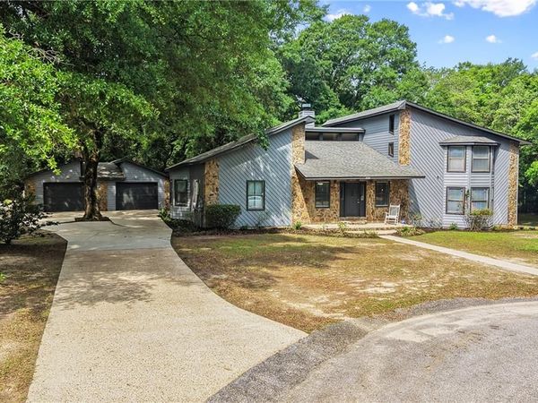 200 Zane Court, Saraland, AL 36571