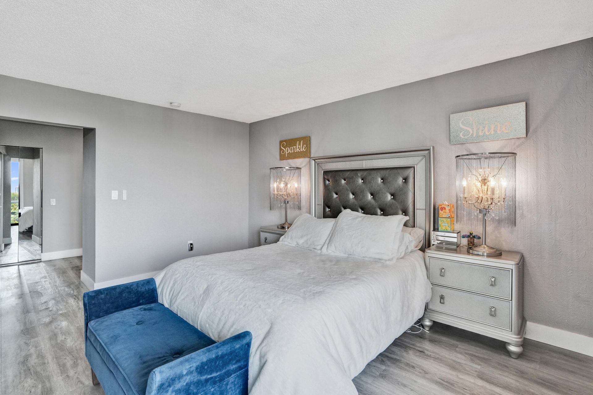 3701 N Country Club Drive, Unit 605, Aventura, FL 33180 Photo