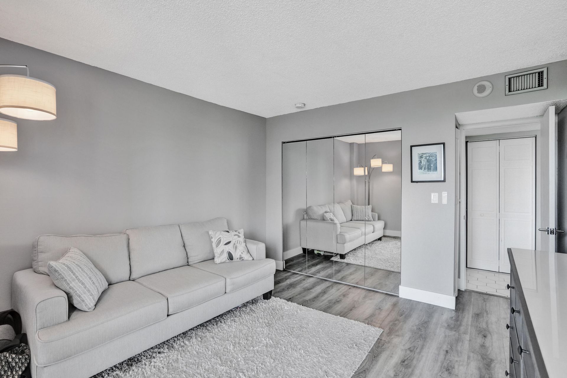 3701 N Country Club Drive, Unit 605, Aventura, FL 33180 Photo