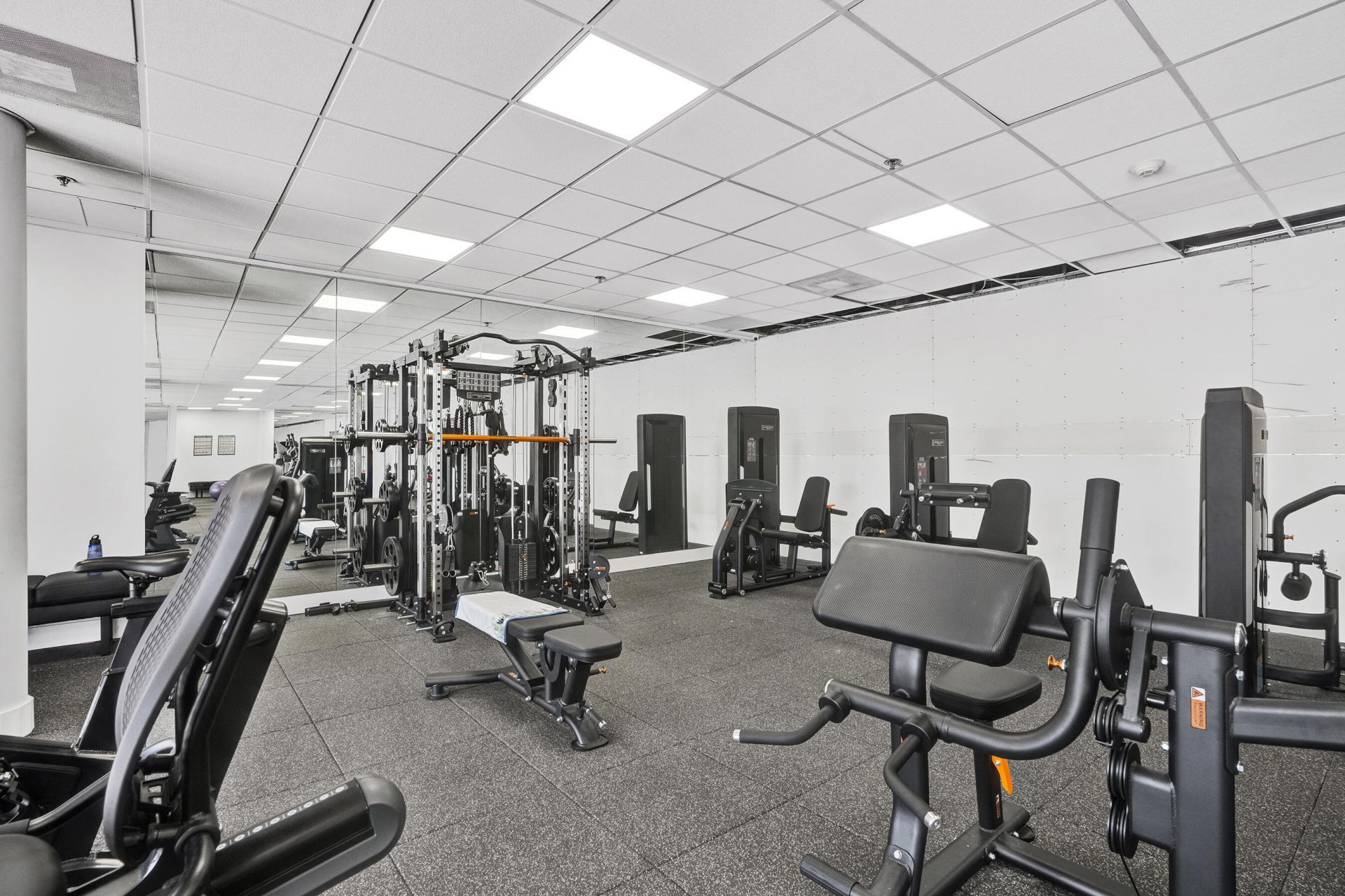 3701 N Country Club Drive, Unit 605, Aventura, FL 33180 Photo