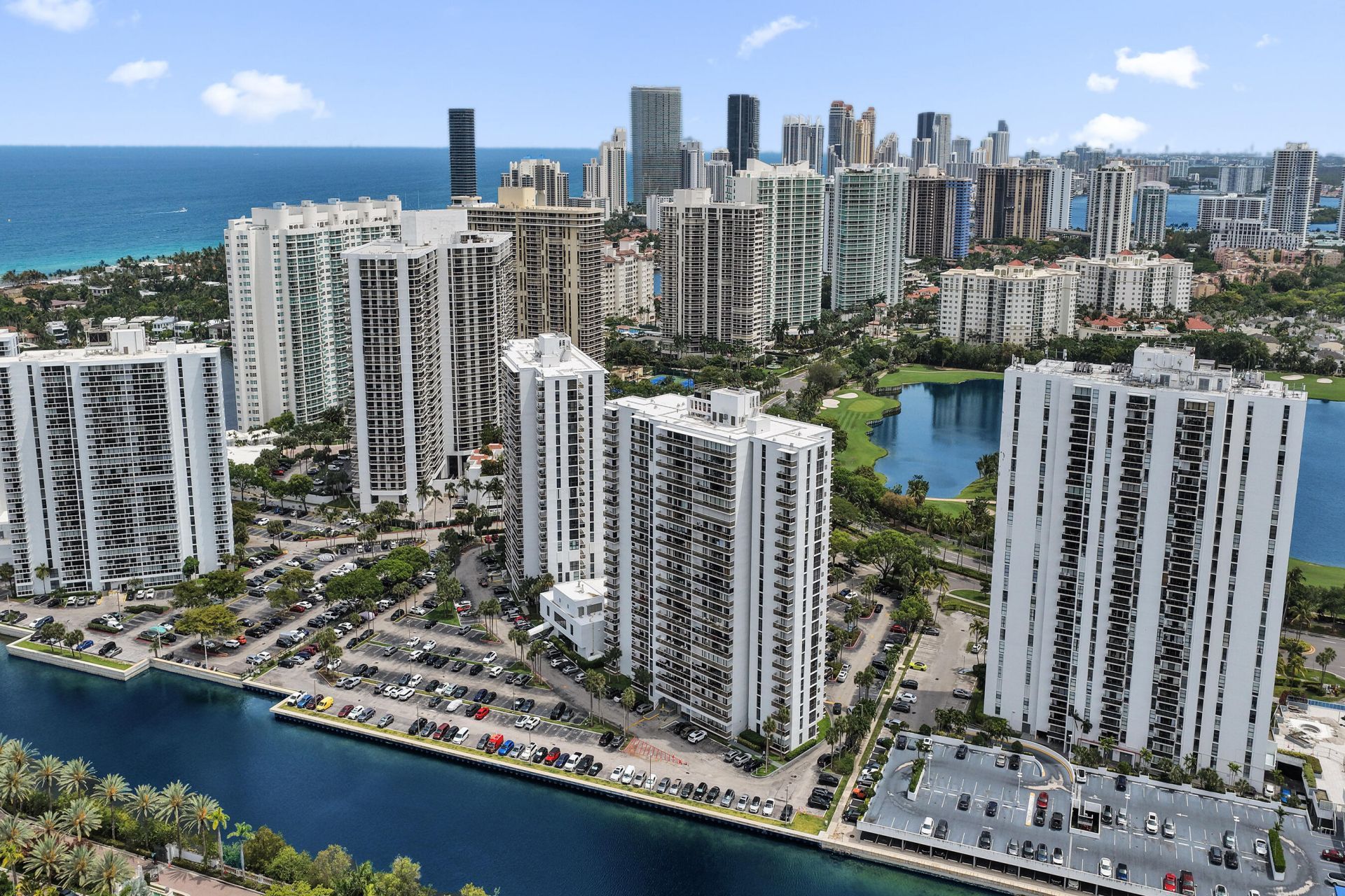 3701 N Country Club Drive, Unit 605, Aventura, FL 33180 Photo