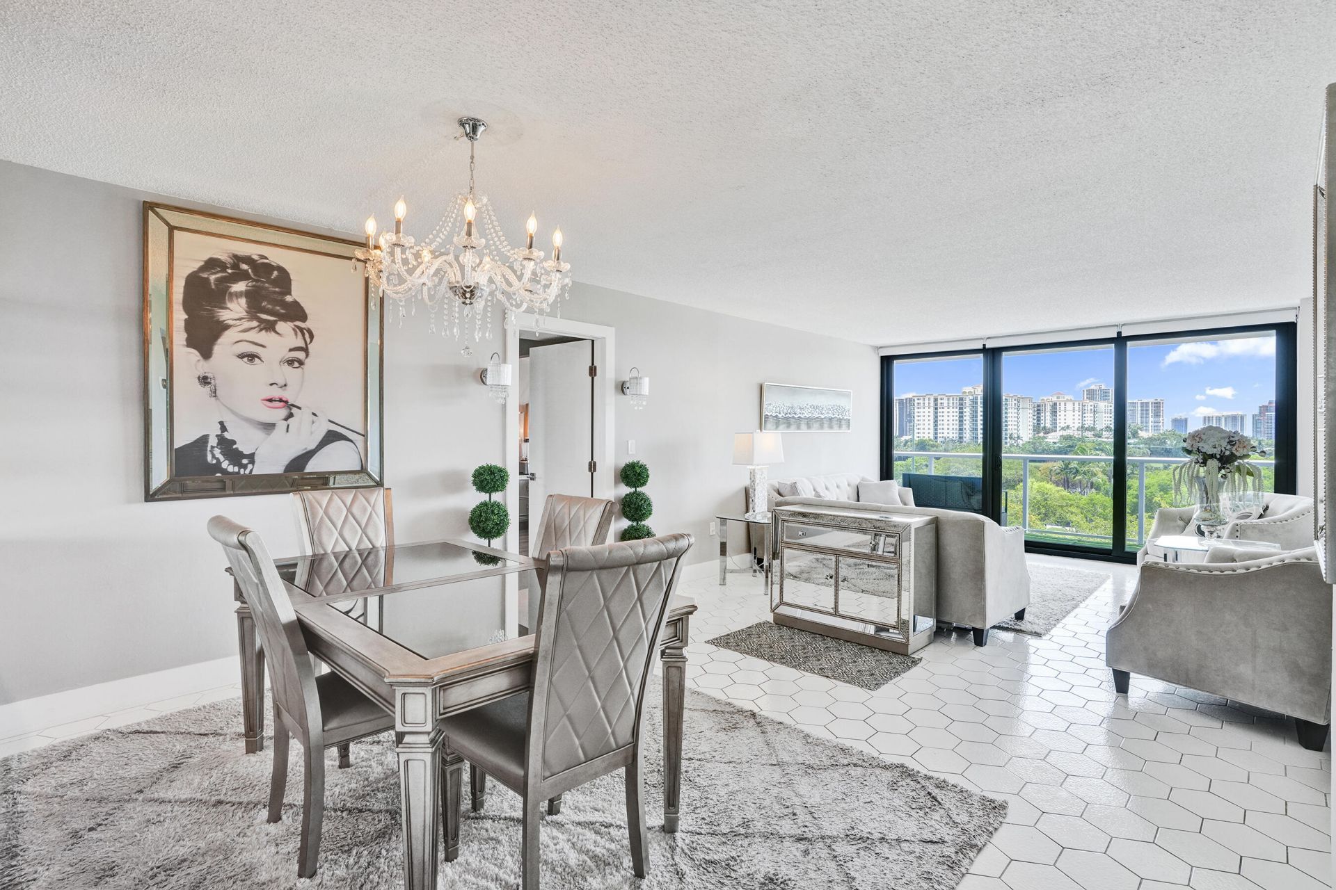 3701 N Country Club Drive, Unit 605, Aventura, FL 33180 Photo