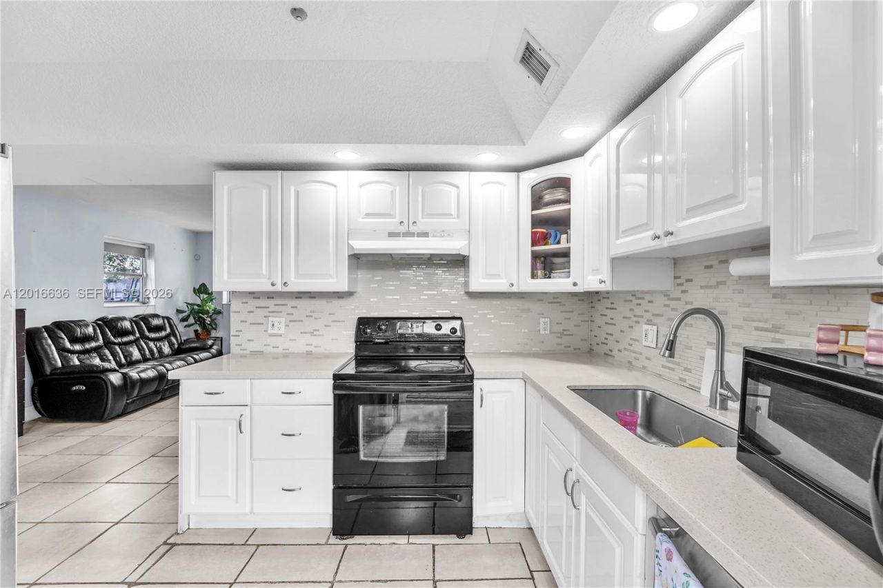 900 N 70th Ave , Hollywood, FL 33024 Photo