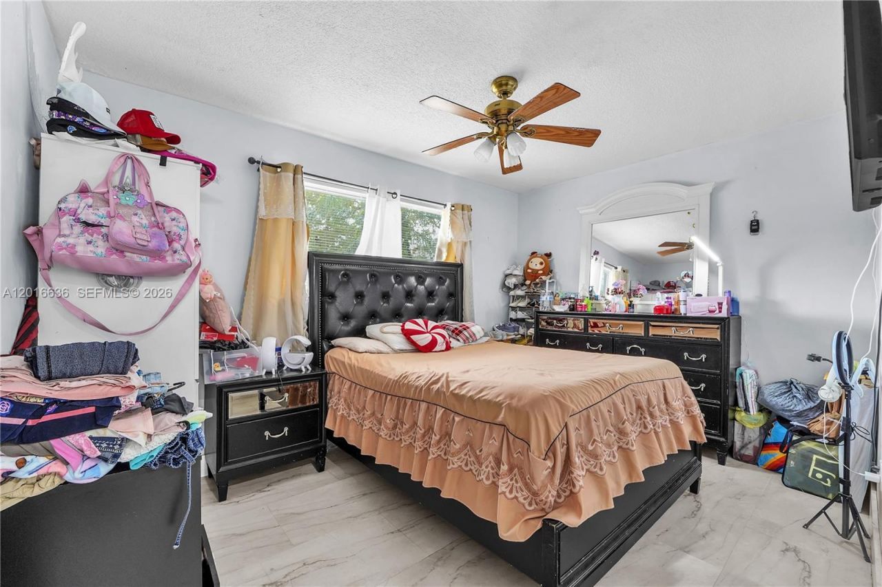 900 N 70th Ave , Hollywood, FL 33024 Photo