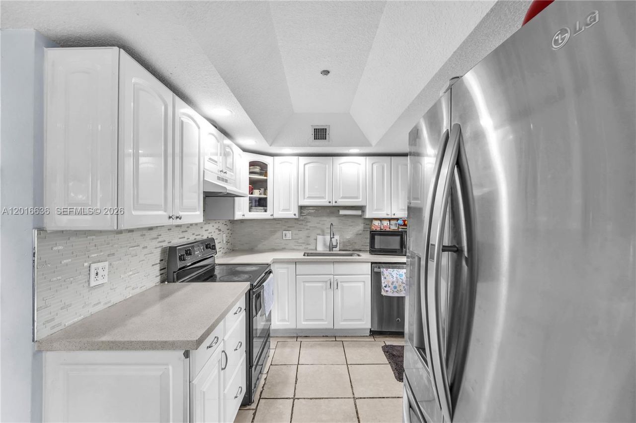 900 N 70th Ave , Hollywood, FL 33024 Photo