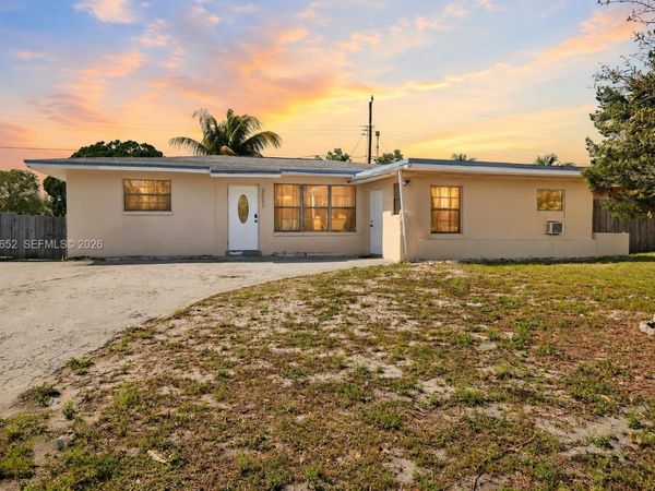 2001 NE 1st Ave , Unit 1, Pompano Beach, FL 33060