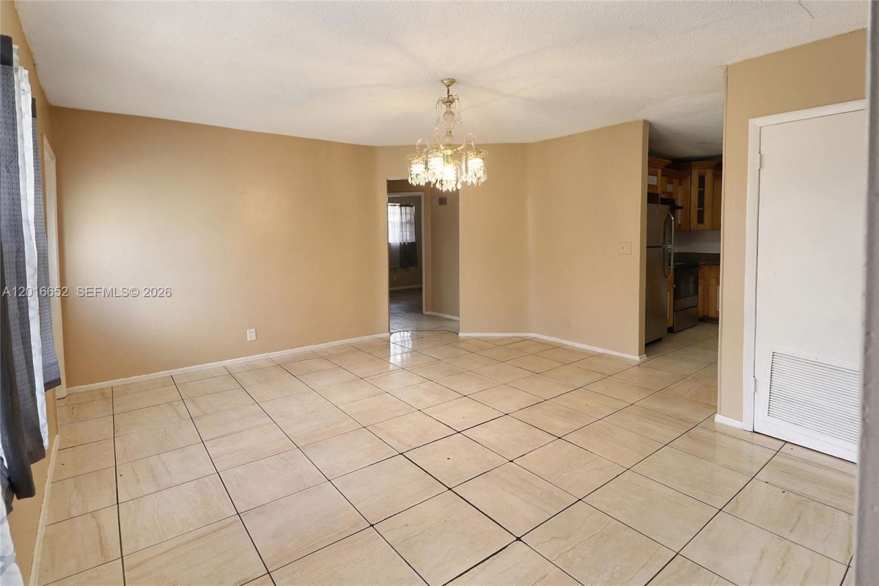 2001 NE 1st Ave , Unit 1, Pompano Beach, FL 33060 Photo
