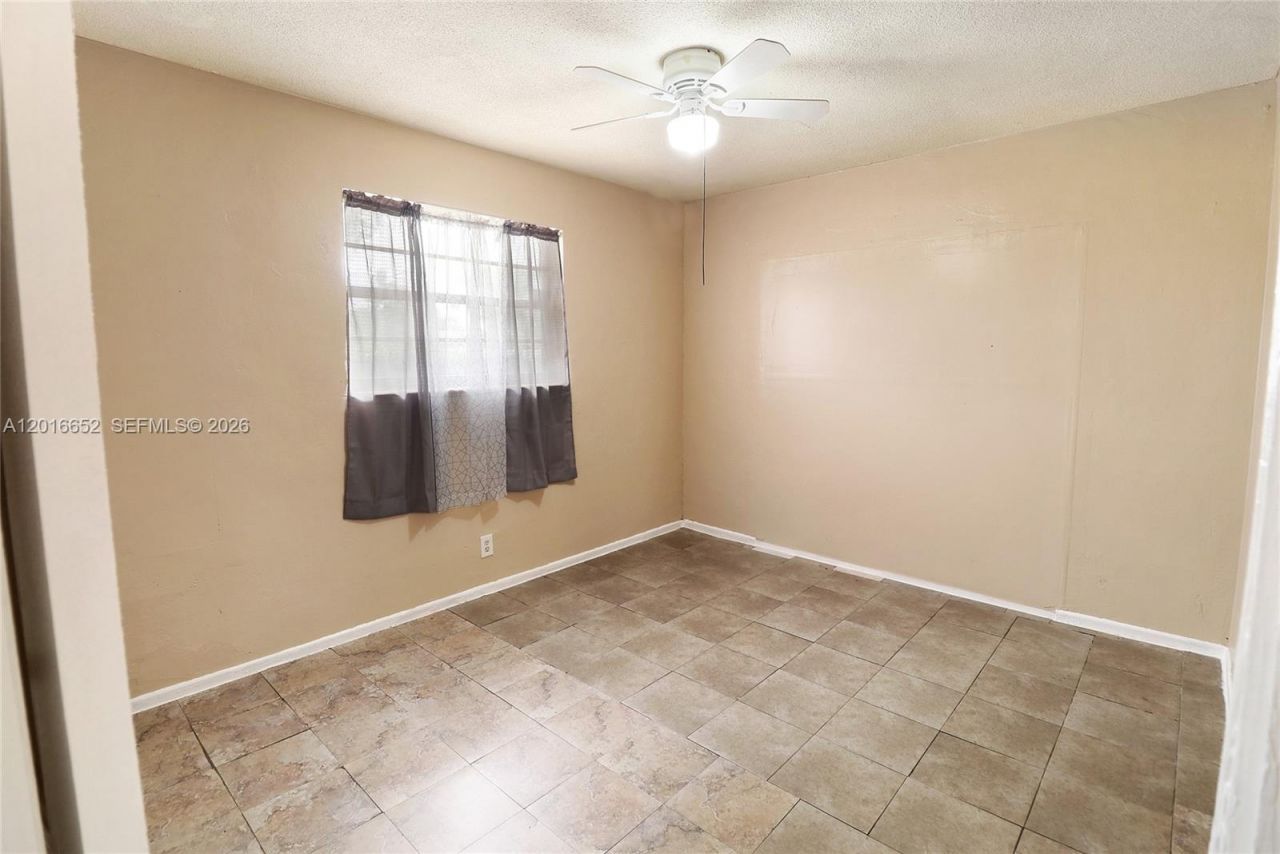 2001 NE 1st Ave , Unit 1, Pompano Beach, FL 33060 Photo