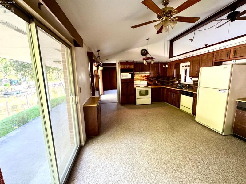 925 Nautical Drive, Vermilion, OH 44089 Photo 13