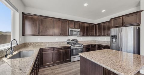 214 Red Oak Drive, Fernley, NV 89408 Photo