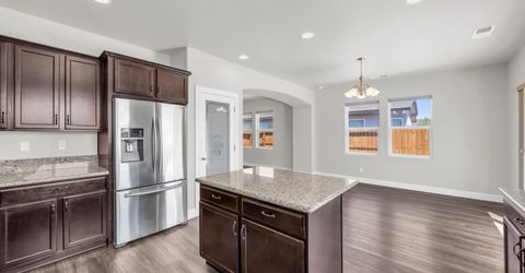 214 Red Oak Drive, Fernley, NV 89408 Photo