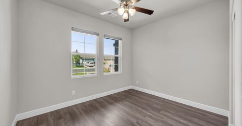 214 Red Oak Drive, Fernley, NV 89408 Photo
