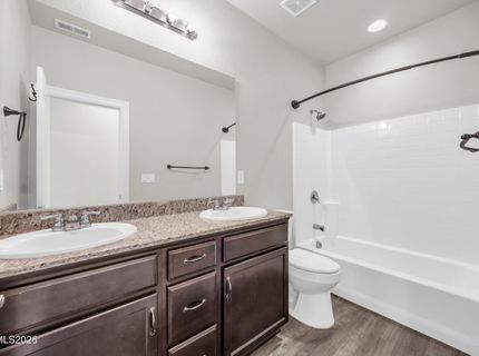 214 Red Oak Drive, Fernley, NV 89408 Photo