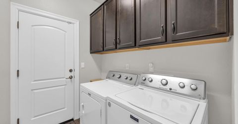 214 Red Oak Drive, Fernley, NV 89408 Photo