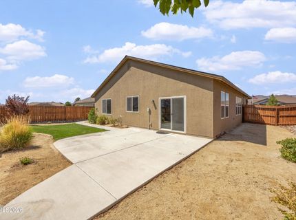 214 Red Oak Drive, Fernley, NV 89408 Photo