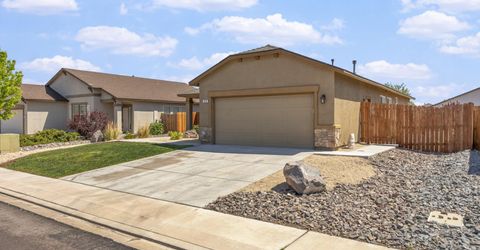 214 Red Oak Drive, Fernley, NV 89408 Photo