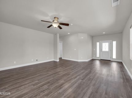 214 Red Oak Drive, Fernley, NV 89408 Photo