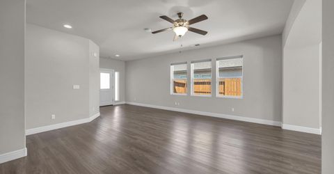 214 Red Oak Drive, Fernley, NV 89408 Photo
