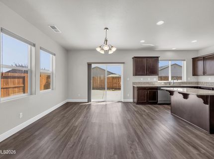 214 Red Oak Drive, Fernley, NV 89408 Photo