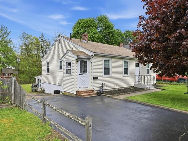 24 Warren Ave, Stoughton, MA 02072