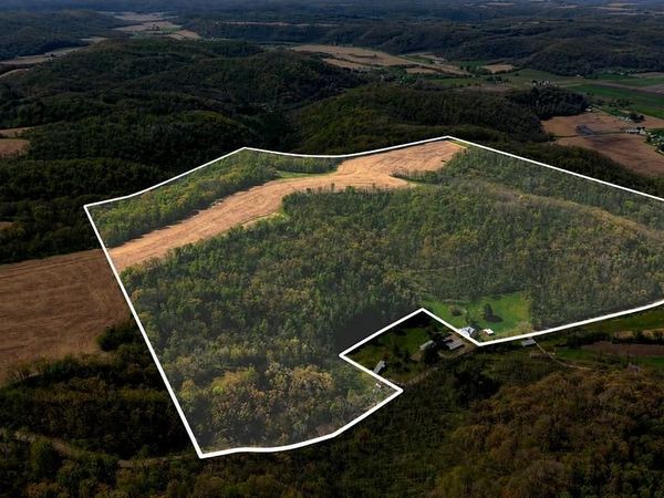 17797 Dayton Ridge Road, Richland Center, WI 53581