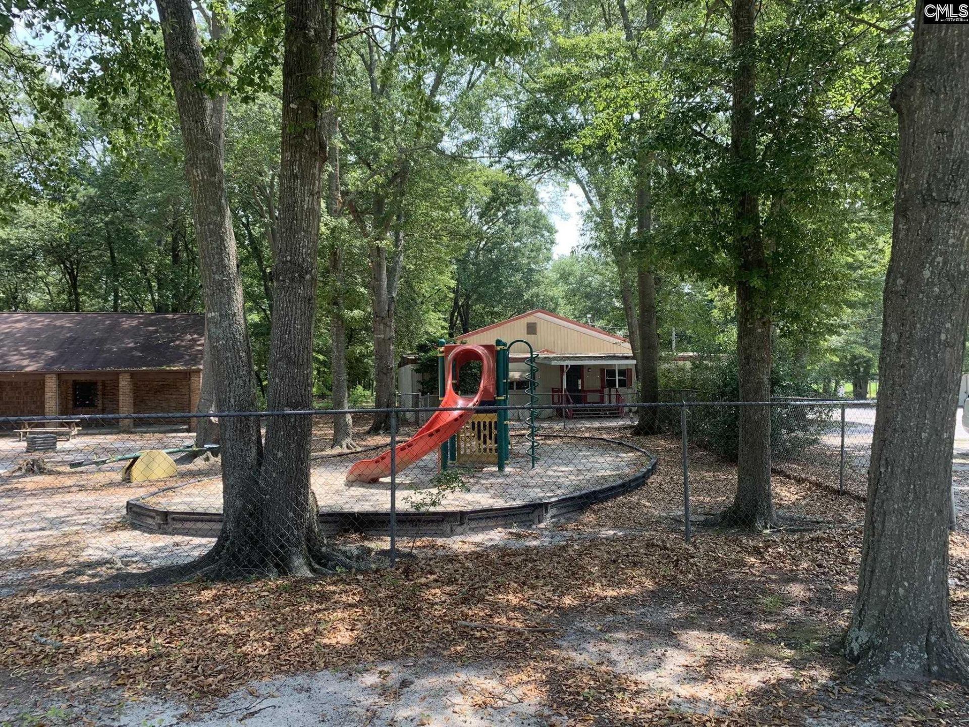 1500 Chestnut Drive  Photo 14