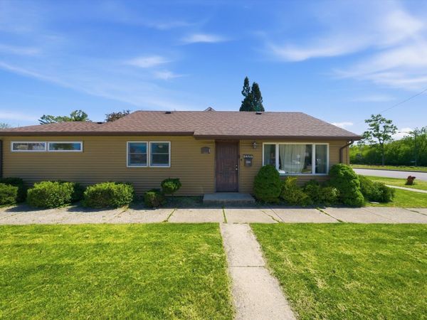 3859 N Cumberland Avenue , Chicago, IL 60634