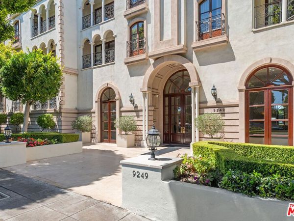 9249 Burton Way, Unit 302, Beverly Hills, CA 90210