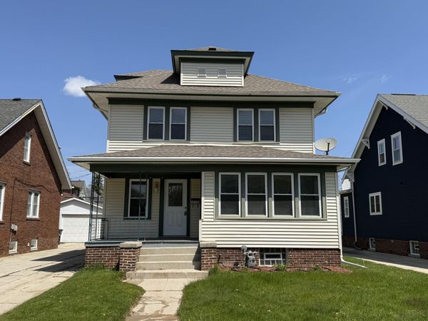 826 Geele Ave, Sheboygan, WI 53083