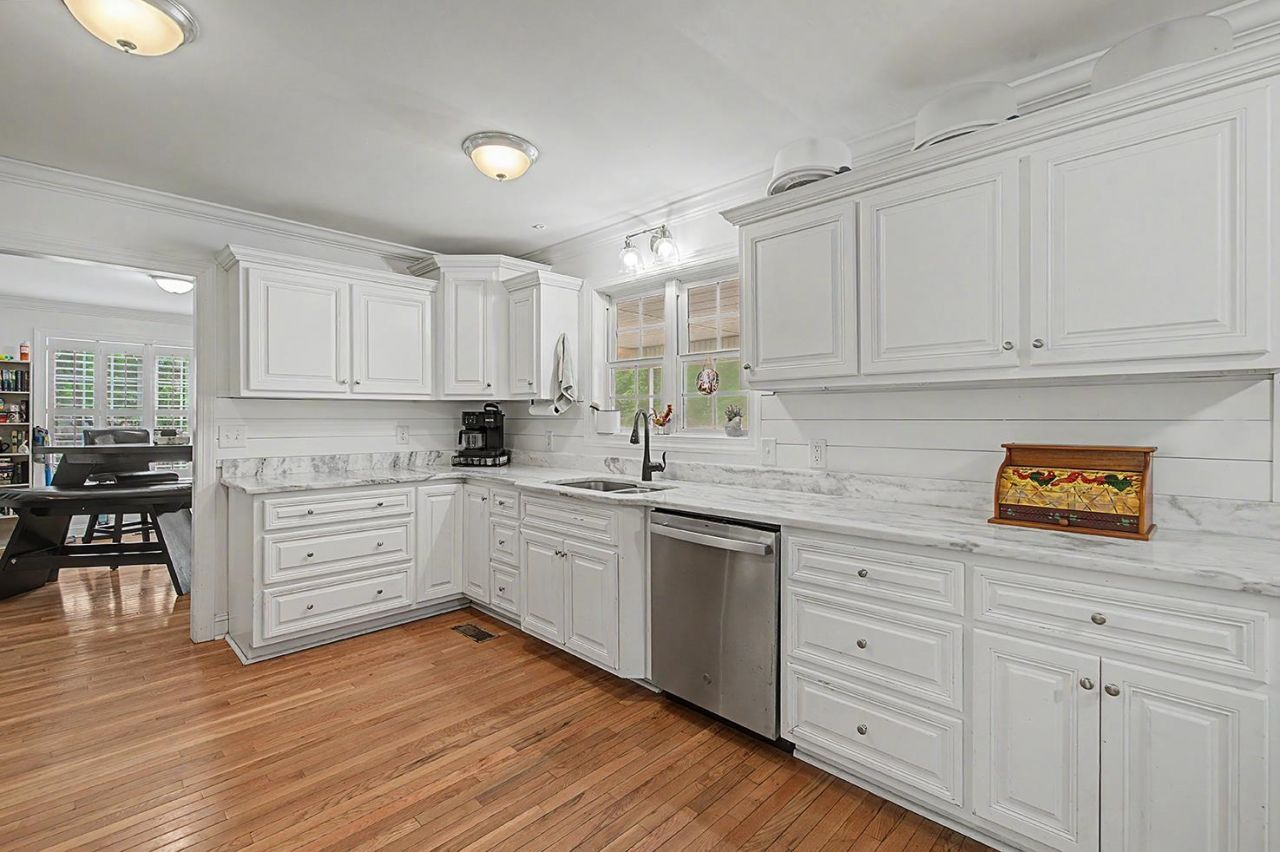 62 Warbler St. Photo 24