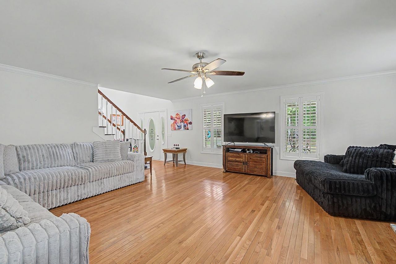 62 Warbler St. Photo 28