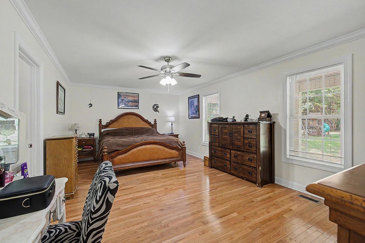 62 Warbler St. Photo 32