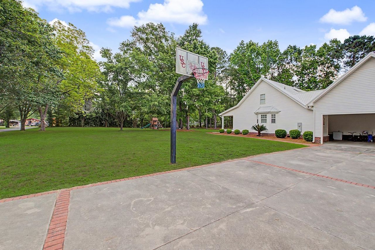 62 Warbler St. Photo 49