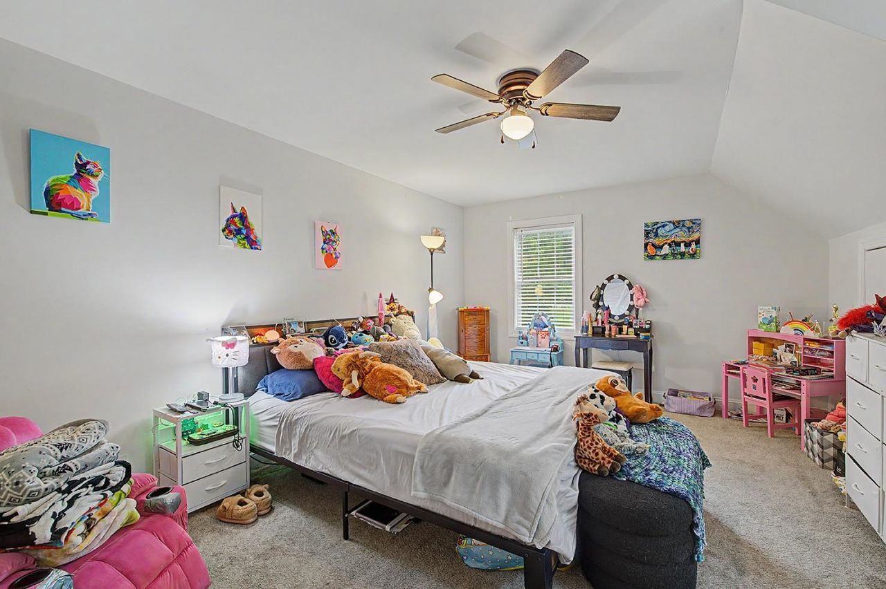 62 Warbler St. Photo 53