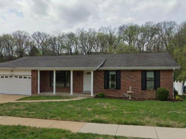4768 Longspur Drive, Unincorporated, MO 63128