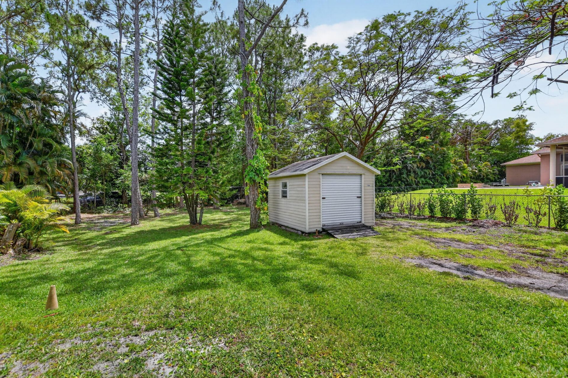 12206 Temple Boulevard, The Acreage, FL 33412 Photo