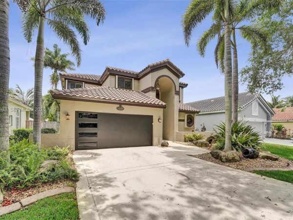 10403 Santiago St , Cooper City, FL 33026