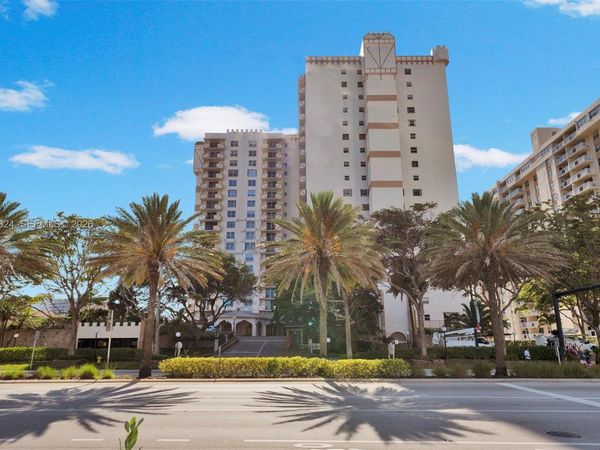 1865 S Ocean Dr , Unit 4C, Hallandale Beach, FL 33009