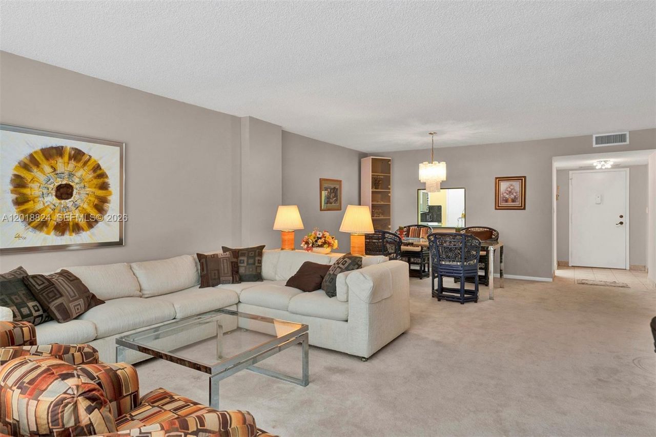 1865 S Ocean Dr , Unit 4C, Hallandale Beach, FL 33009 Photo