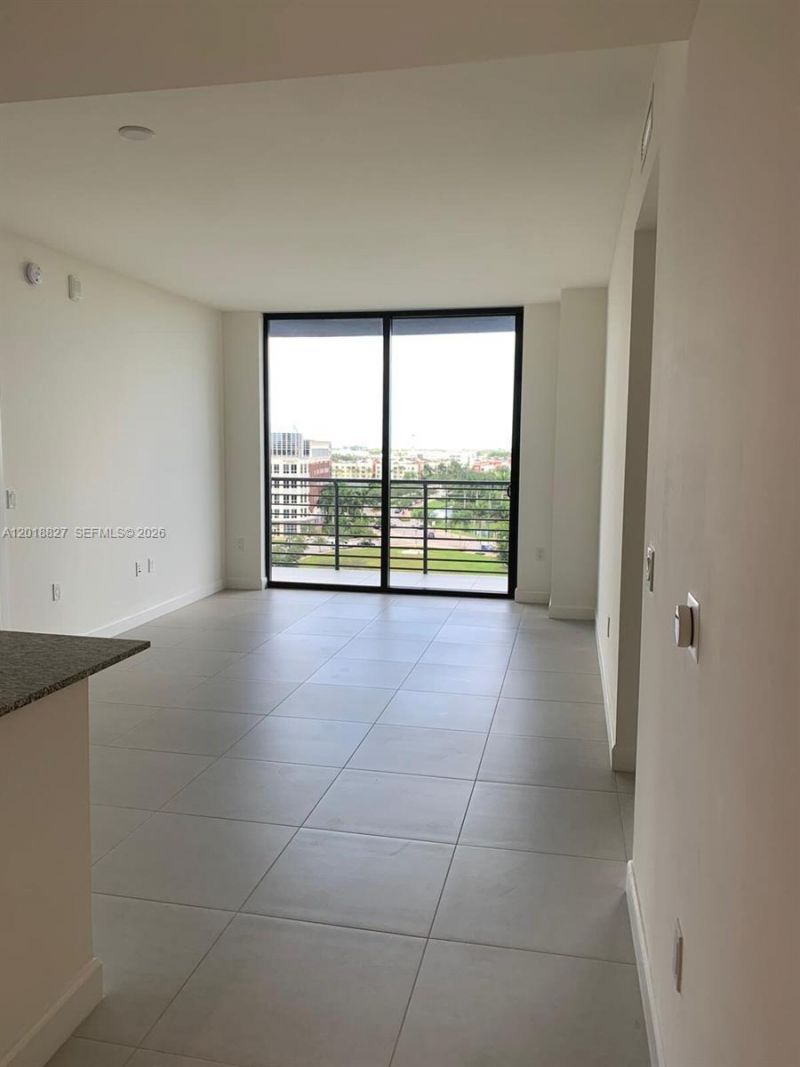 5350 NW 84th Ave , Unit 813, Doral, FL 33166 Photo